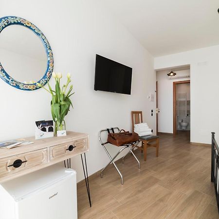 B&B Palazzo Pinto 2 Vietri Zewnętrze zdjęcie