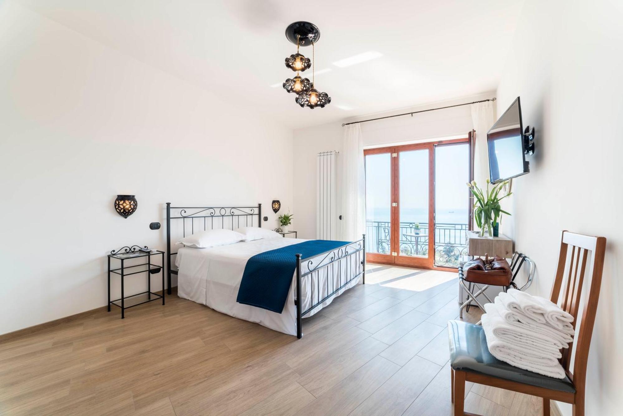 B&B Palazzo Pinto 2 Vietri Zewnętrze zdjęcie
